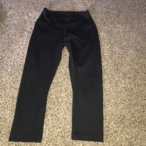 Nude Tech Womens Black Capri Spandex Leggings